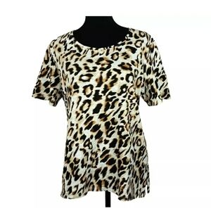 Chico's Animal Print Tee Women's Size Large Petite Short Sleeve Button Accents